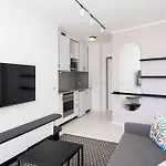 Flamingo 202: Sea Point Aprt With Sea Views